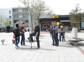 Hérouville-St-Clair_Platz nach der Sanierung.